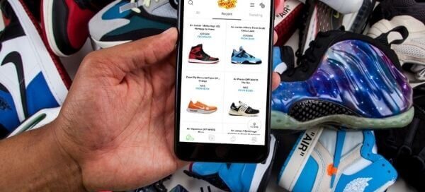 snearker con is using nfc for anti-counterfeiting