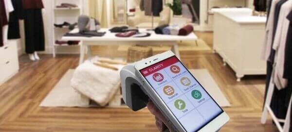 RFID handheld reader is detecting the RFID tag on the garments