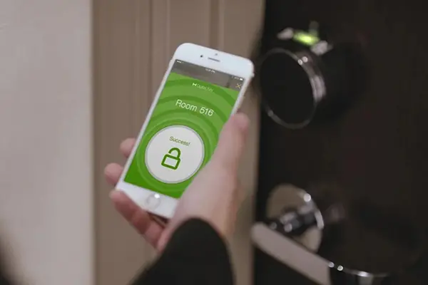 the evolution of hotel key cards